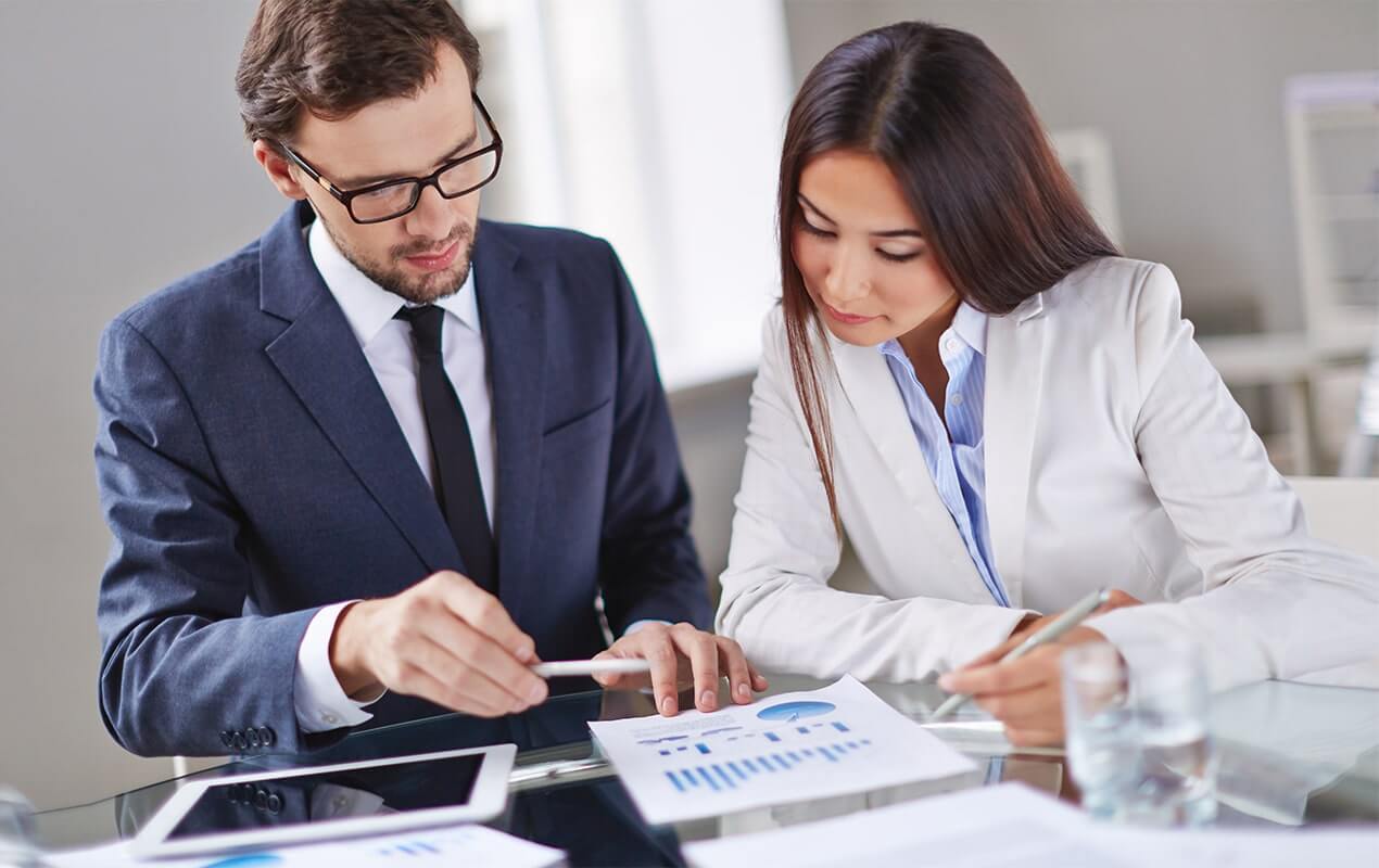 corporate-business-finance-manager